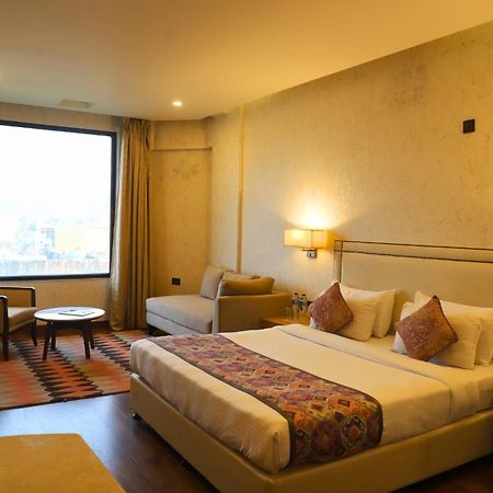 Hotel Natraj Rishikesh Exterior photo